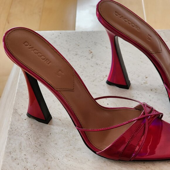 D'accori fuchsia holographic patent leather mule sandals sz 39.5 - Picture 3 of 13